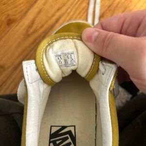 Vans Off The Wall Unisex Yellow Casual Shoes Sneakers Size W 6 $20